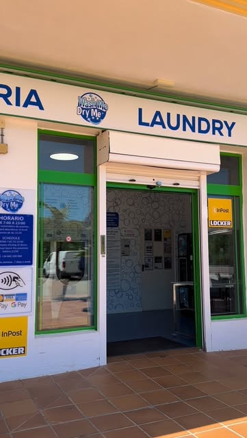 The laundromat doorway from an Instagram reel